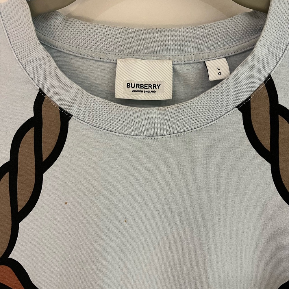 Burberry Unicorn Print T-shirt - Size L - Picture 3 of 9